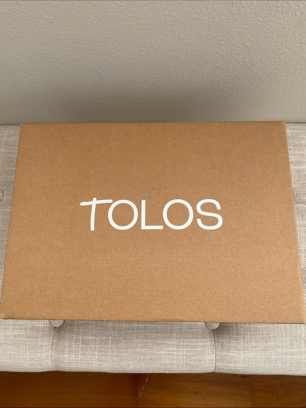 Tolos Soleil Low Top Transition Sneaker - Picture 8 of 10